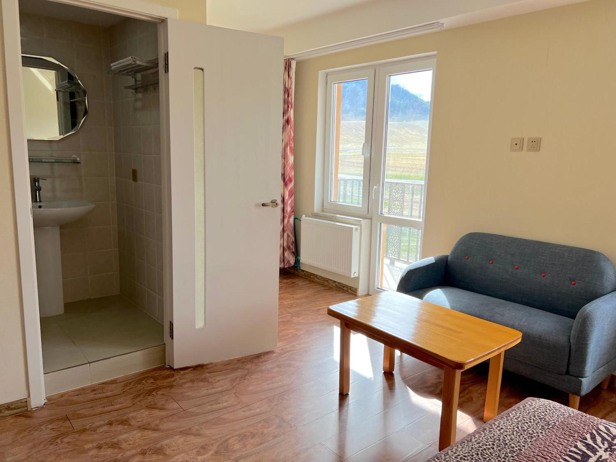 Takhi Resort Terelj Yoliin Hural Εξωτερικό φωτογραφία