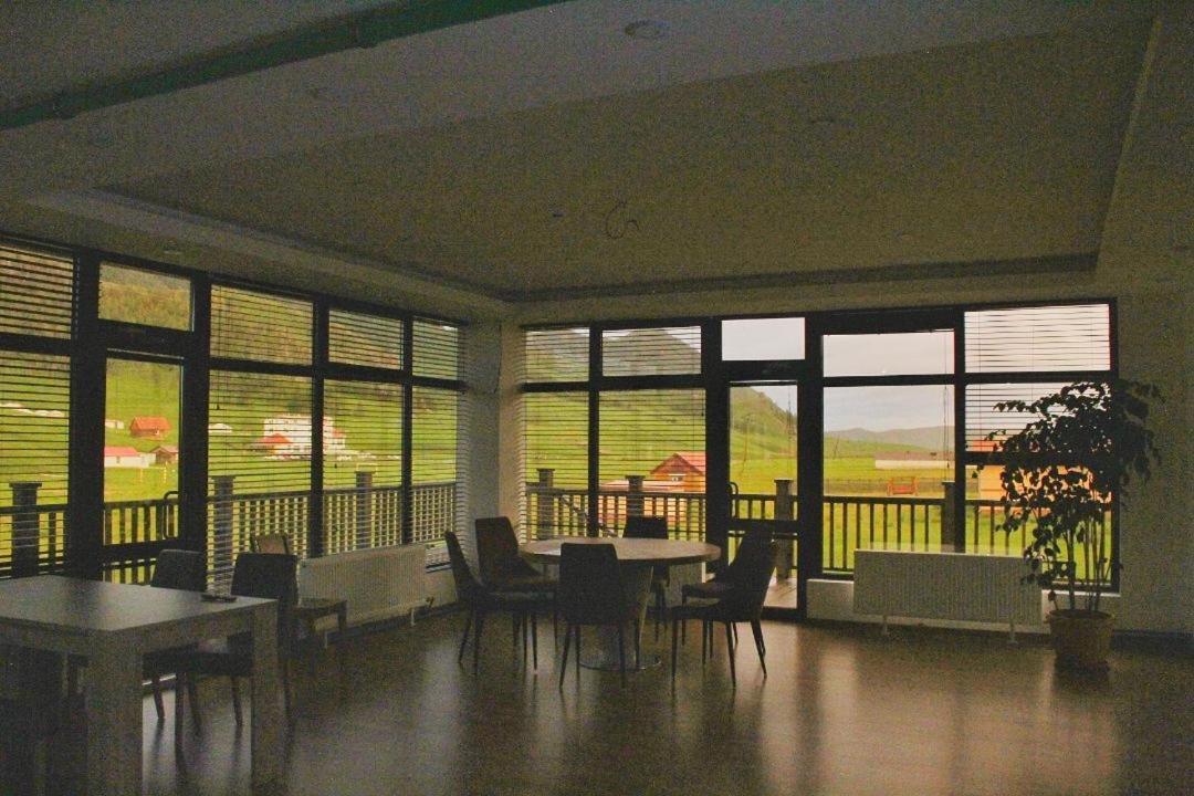 Takhi Resort Terelj Yoliin Hural Εξωτερικό φωτογραφία