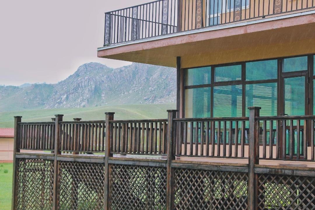 Takhi Resort Terelj Yoliin Hural Εξωτερικό φωτογραφία